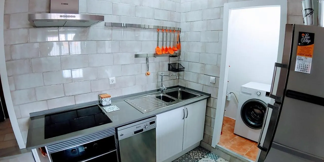 Casa Vistas A Trafalgar Solo Familias O Parejas - Parking Privado Opcional - Conil De La Frontera 0*,  Espanha